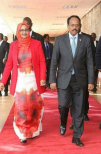 Farmaajo iyo xaaskiisa