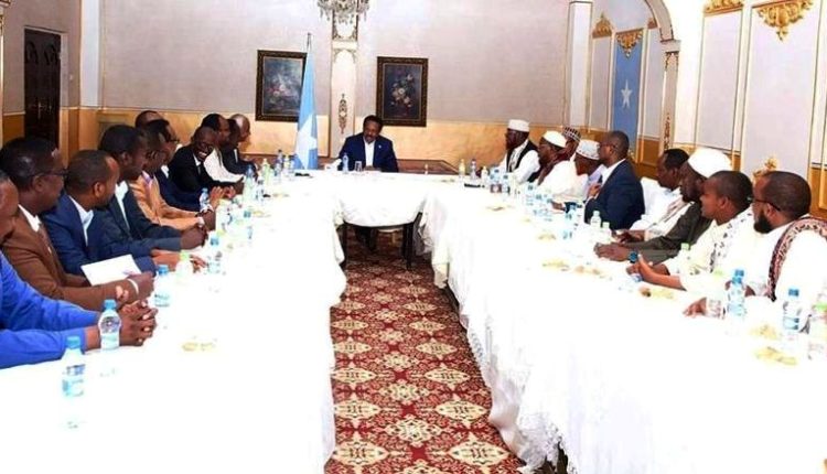 Sawirada Farmaajo iyo Sheekh Maxamed umal