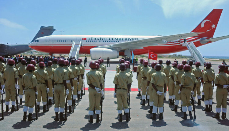 furidda muqdisho air port turkiga (1)