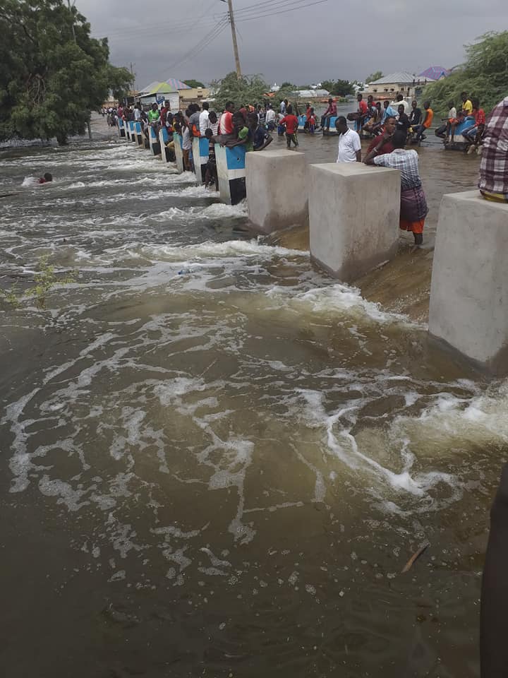 Beladweyne oo bad isu rogtay daawo sawirada