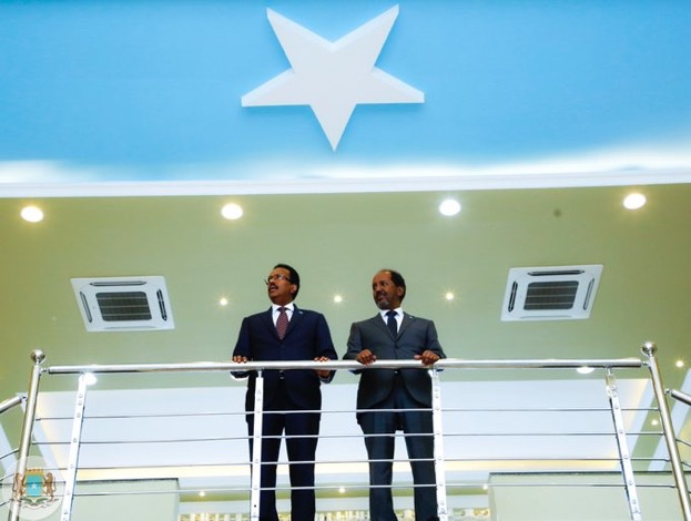 Sawirada talawareejinta Farmaajo iyo Xasan Sheekh